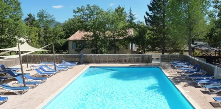 piscine camping Sisteron Alpes de Haute Provence