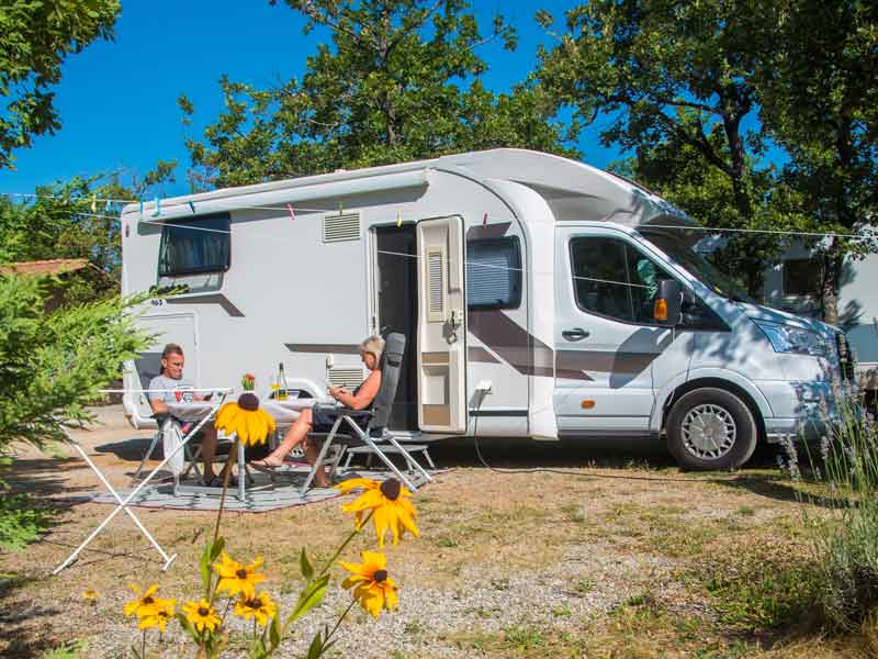 emplacements camping caravanes camping-cars à Sisteron